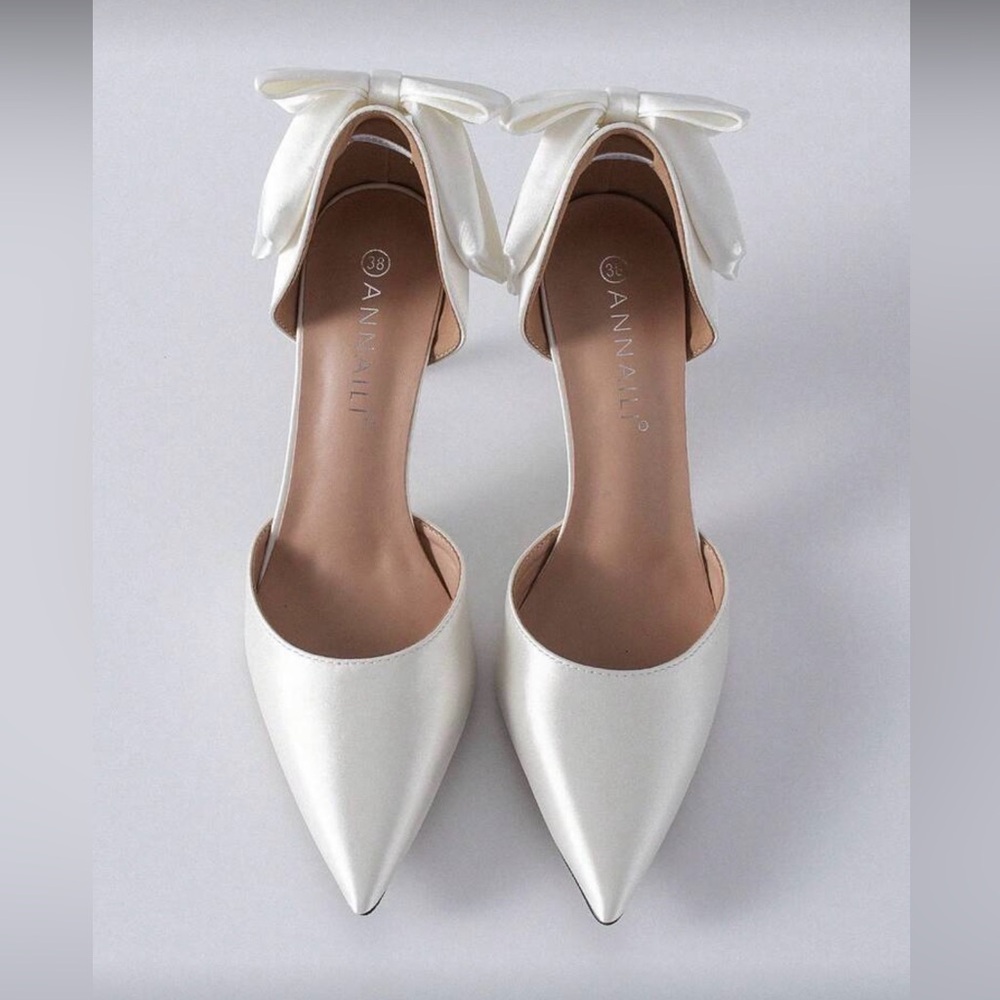 Bridal White Satin Bow Heels